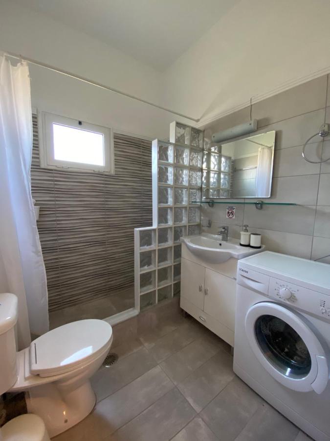 Mpanos Sea Apartment 2 Loutra Oraias Elenis Buitenkant foto